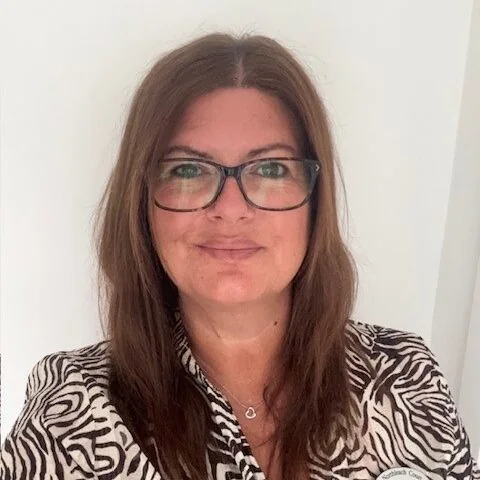 Fay Jones, Home Manager